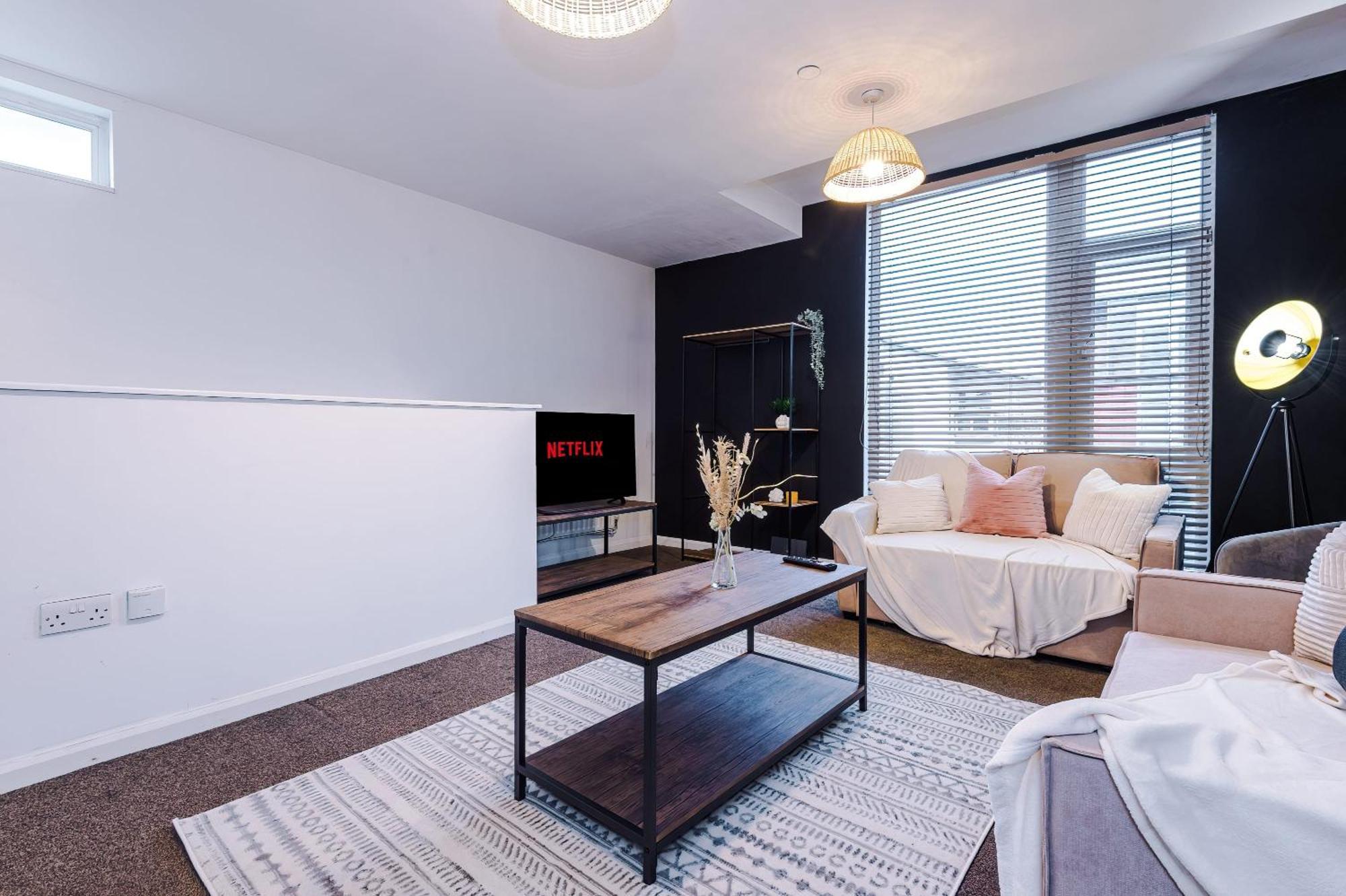 הוילה מנצ'סטר Rest&Recharge At A Spacious Townhouse By The Etihad מראה חיצוני תמונה